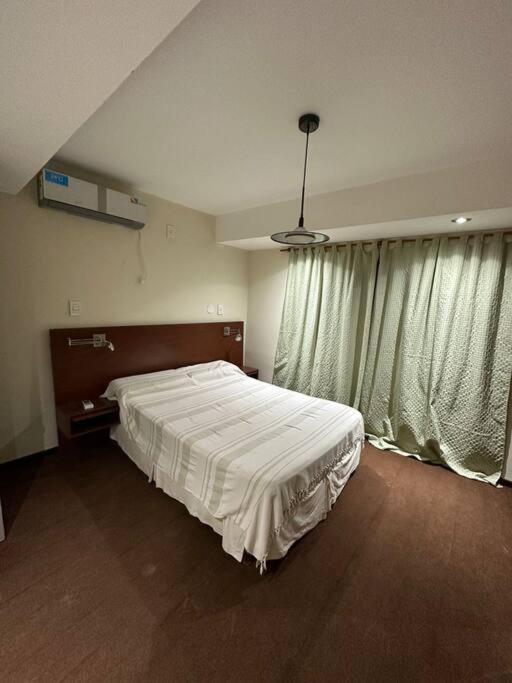 El Jardin De Sarobe, Depto Completo Con Estacionamiento Apartment Parana Ngoại thất bức ảnh